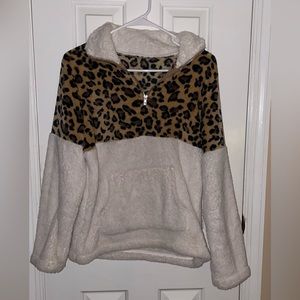super cute pullover